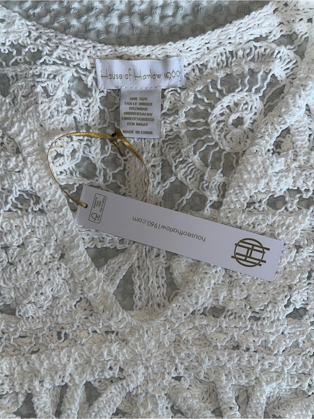 NWT Lacey Bathing Suit Cover Crochet 100% Cotten One Size House Of Harlow - Picture 2 of 4